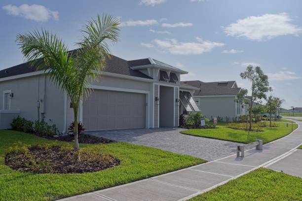 Best Driveway Paving Contractor  in Manhasset Hills, NY